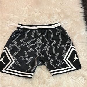 Jordan mix Black and White Athletic Shorts with Zigzag Design